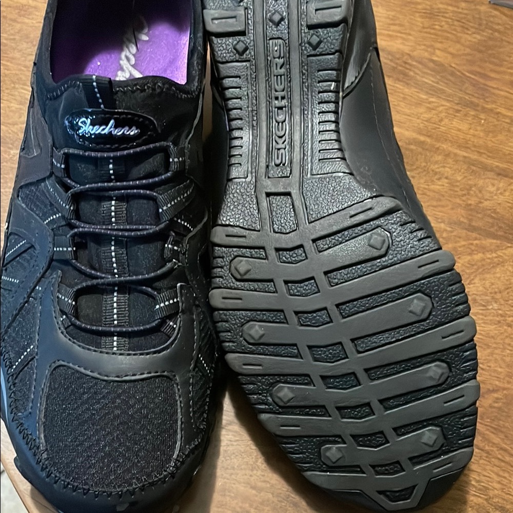 Skechers Women's Black Athletic Shoes